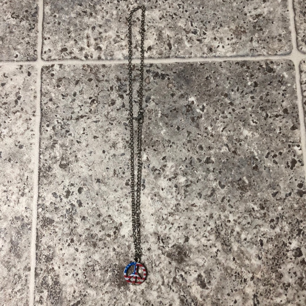 Peace sign american flag necklace